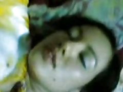 मलय-busty शर्ट पीला ब्रैकेट